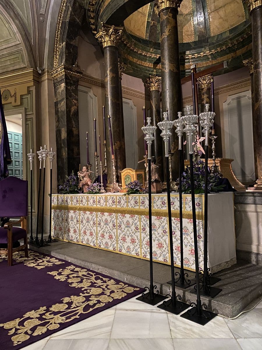 01 ciriales nuestro padre jesus nazareno murcia plata fina 2022 01 ciriales nuestro padre jesus nazareno murcia plata fina 2022