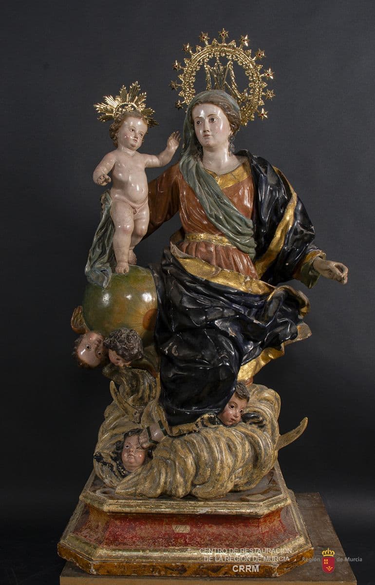01 virgen del rosario de la aurora francisco salzillo escultura talla dorada estofada policromada xviii santa maria real aledo restauracion escultura fotografia inicial crrm 2009