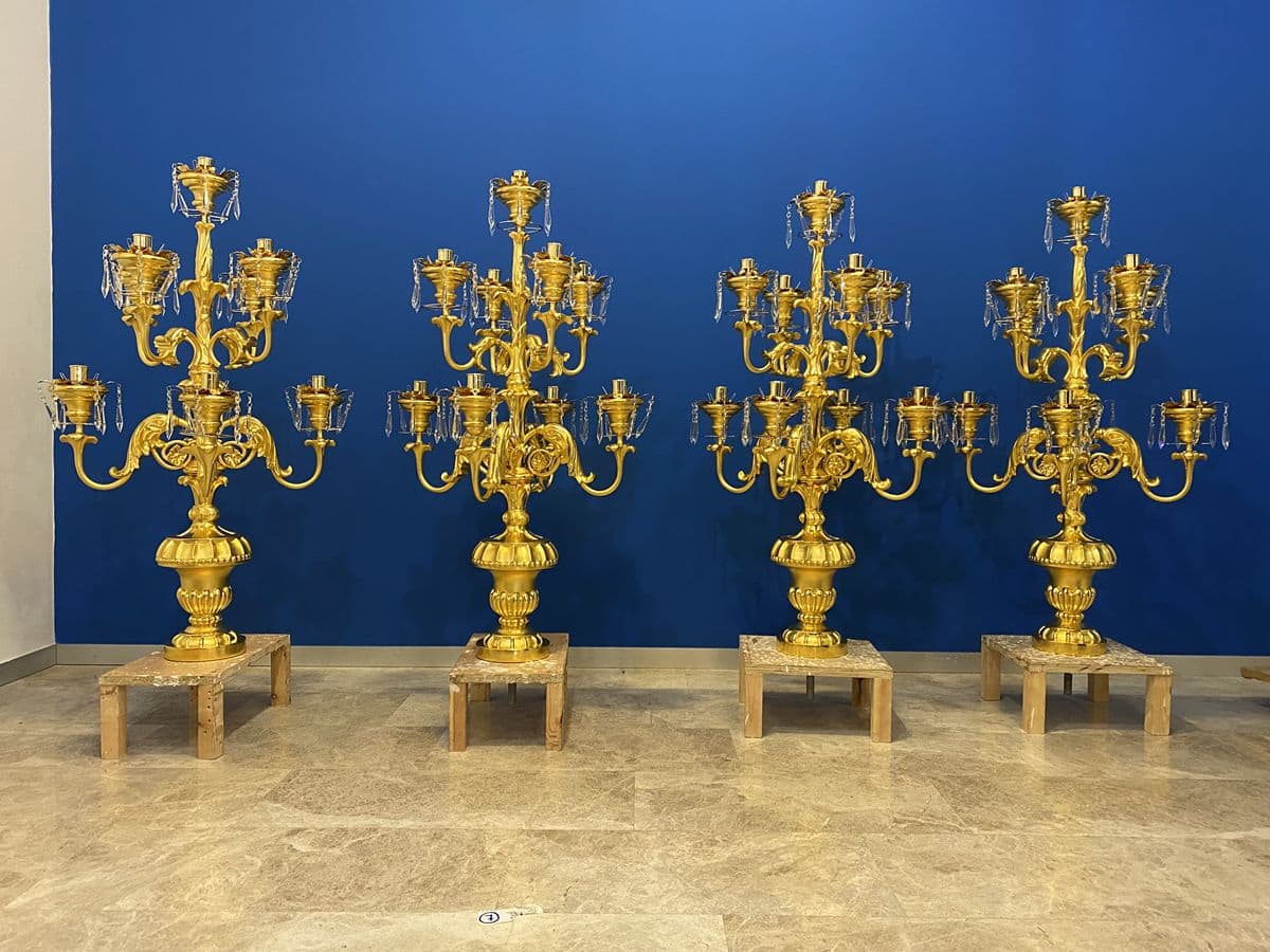 03 candelabros nuestro padre jesus nazareno murcia dorado oro fino 2024 03 candelabros nuestro padre jesus nazareno murcia dorado oro fino 2024