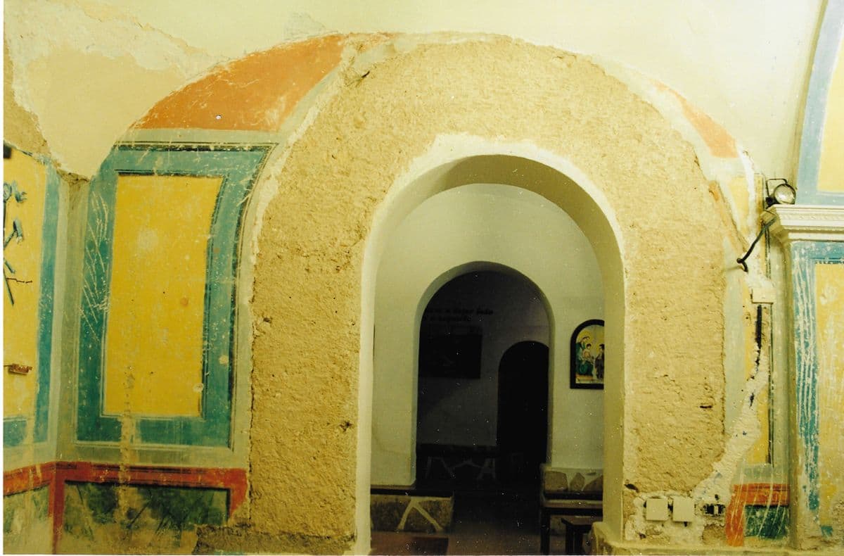 03 iglesia san jose roldan presbiterio restauracion pintura mural eliminacion enlucidos posteriores crrm 2003 03 iglesia san jose roldan presbiterio restauracion pintura mural eliminacion enlucidos posteriores crrm 2003